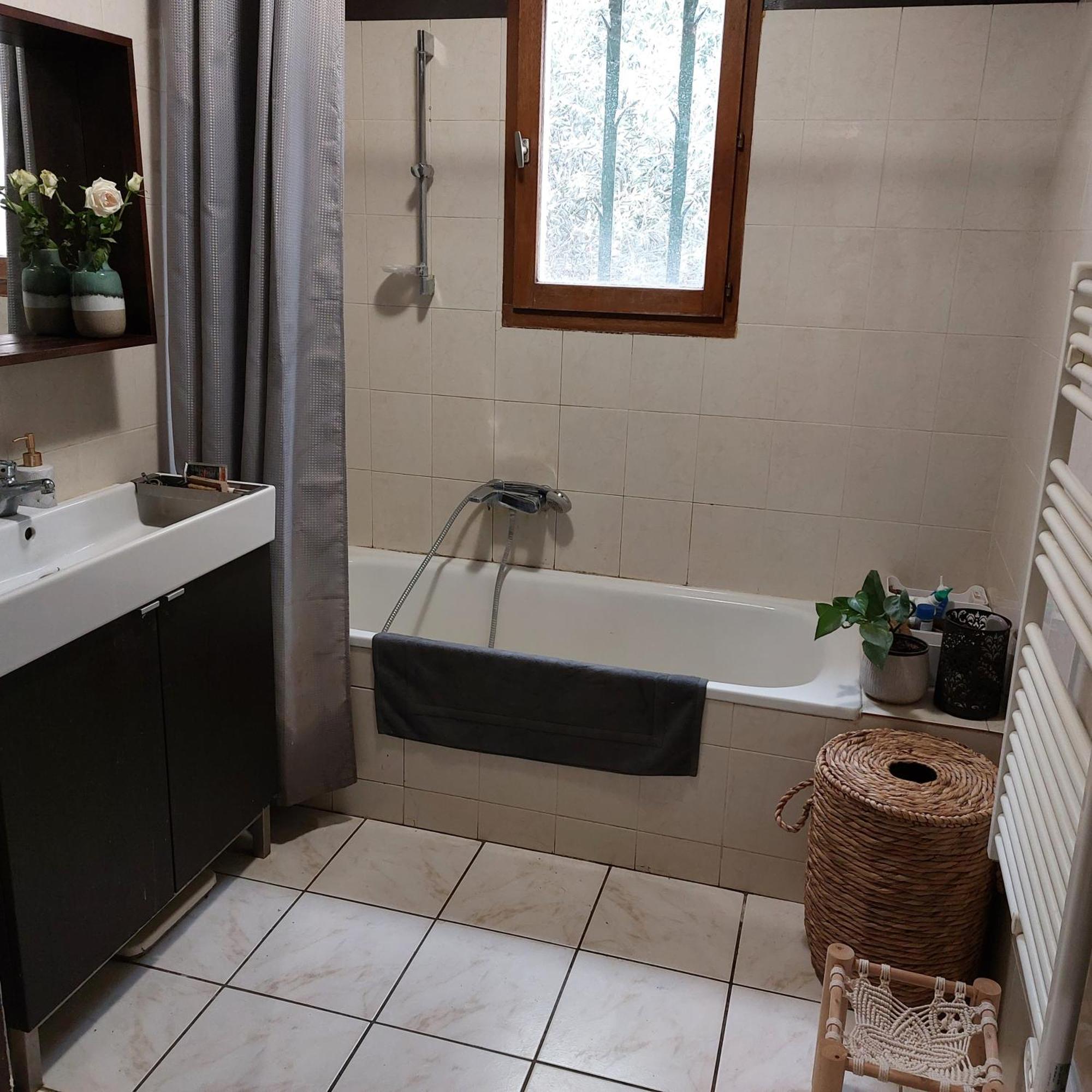 Villa 80 M2 Jardin Terrasse 3 Chambres Provence 沃尔 外观 照片