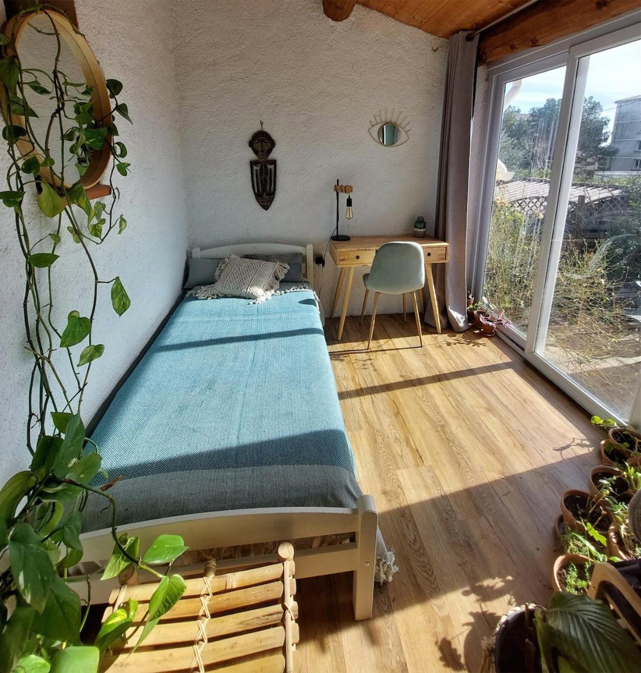 Villa 80 M2 Jardin Terrasse 3 Chambres Provence 沃尔 外观 照片